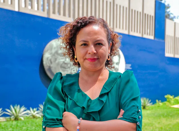 Mgtr. Sharon Vásquez Ordinola Mgtr. Sharon Vásquez Ordinola